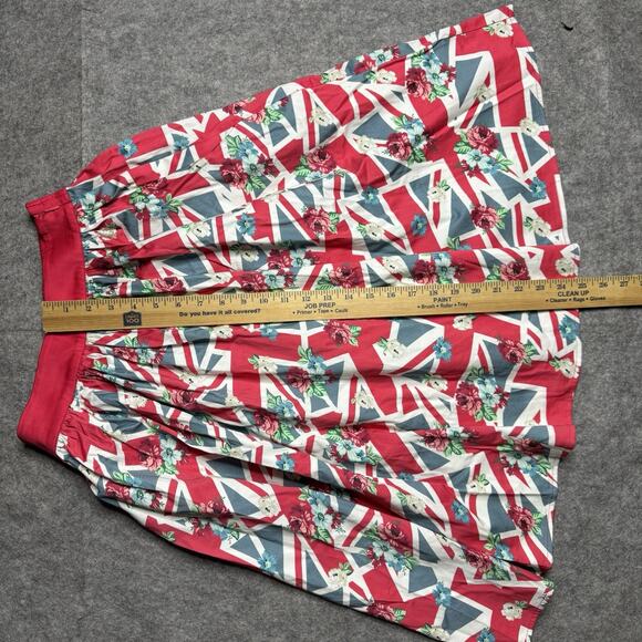 Disney Dress Shop Epcot United Kingdom Skirt Women's XS UK Flag Floral WDW NWT - Picture 10 of 10